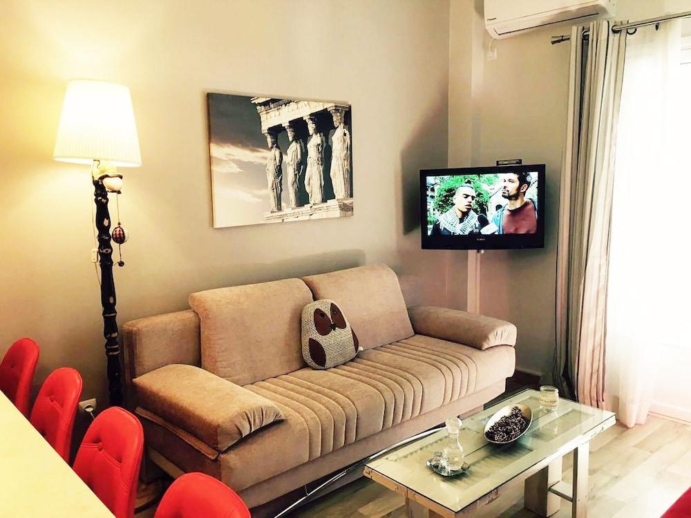 Athina Apartments アテネ エクステリア 写真