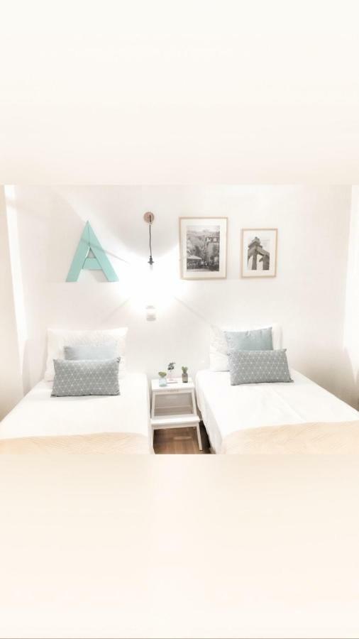 Athina Apartments アテネ エクステリア 写真
